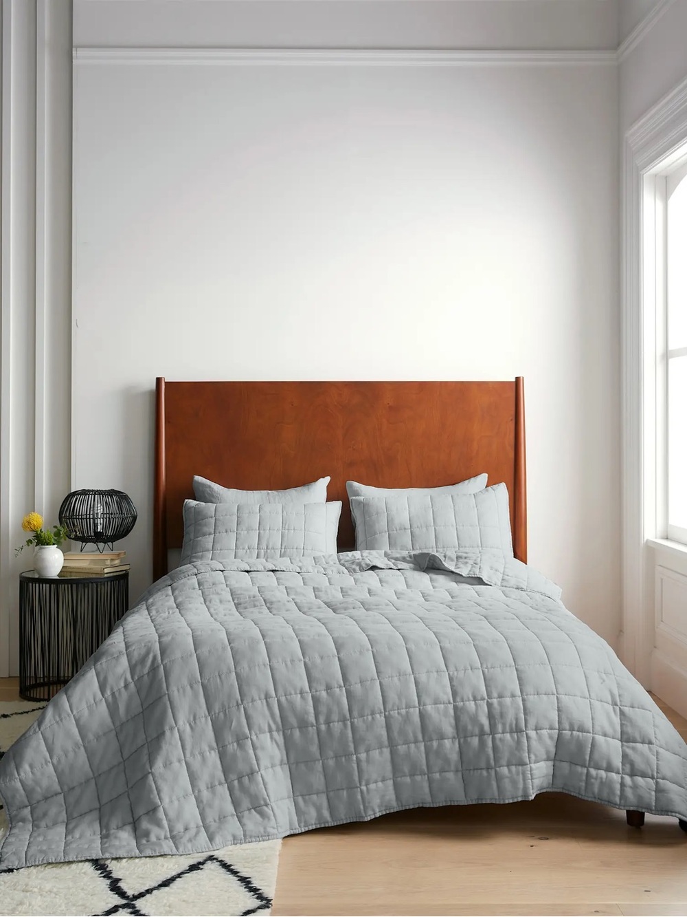 NWOT Quince European Linen Box Quilt